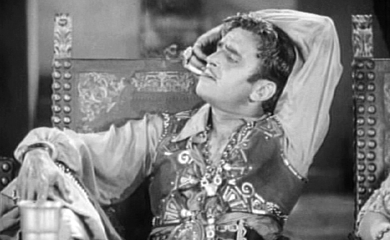 Cliff Retallick plays an original score the the silent classic the Gaucho 